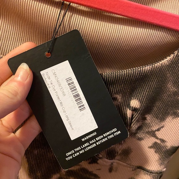 BRAND NEW TYE DYE BODYSUIT - Picture 5 of 6